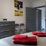 Domino-apartamenty Red *