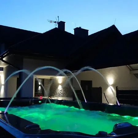 Tatil Evi Domino-apartamenty Red *