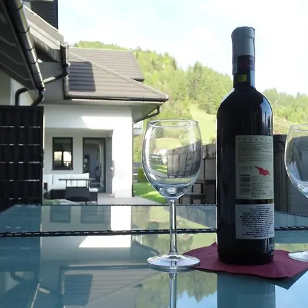 Domino-apartamenty Red Kroscienko nad Dunajcem