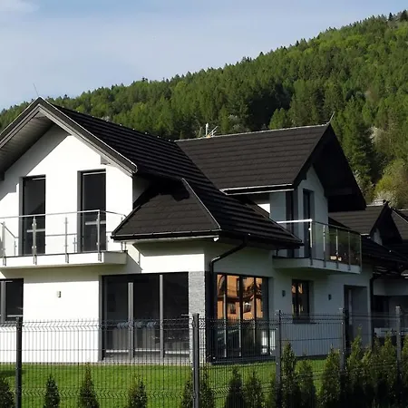 Domino-apartamenty Red * Kroscienko nad Dunajcem